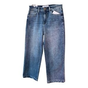 NWT Lovervet High Rise Wideleg cropped medium wash denim Jean size 28/7